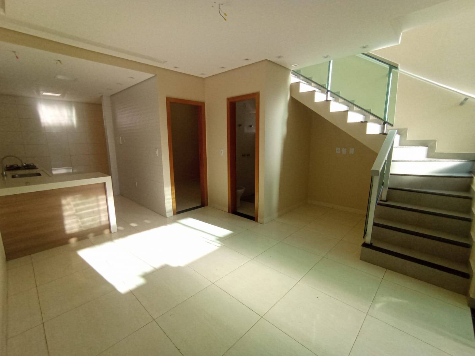 Casa Duplex à venda no Masterville: 