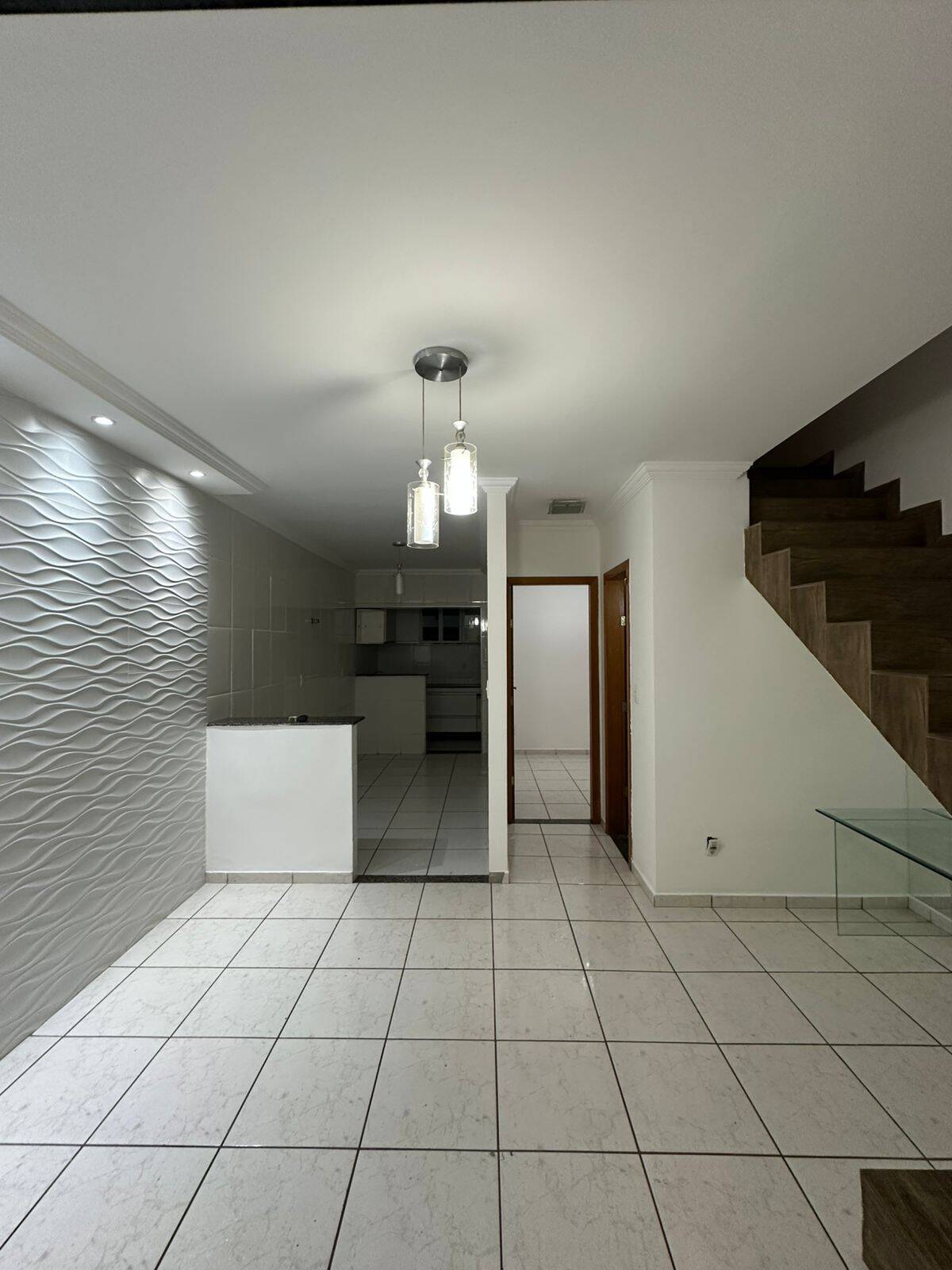 Casa Duplex à venda no Jardim Vera Cruz: 