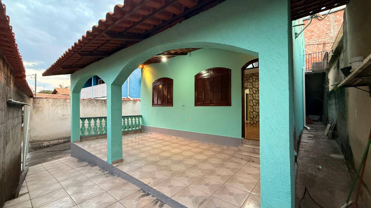 Casa à venda no São Joaquim: 