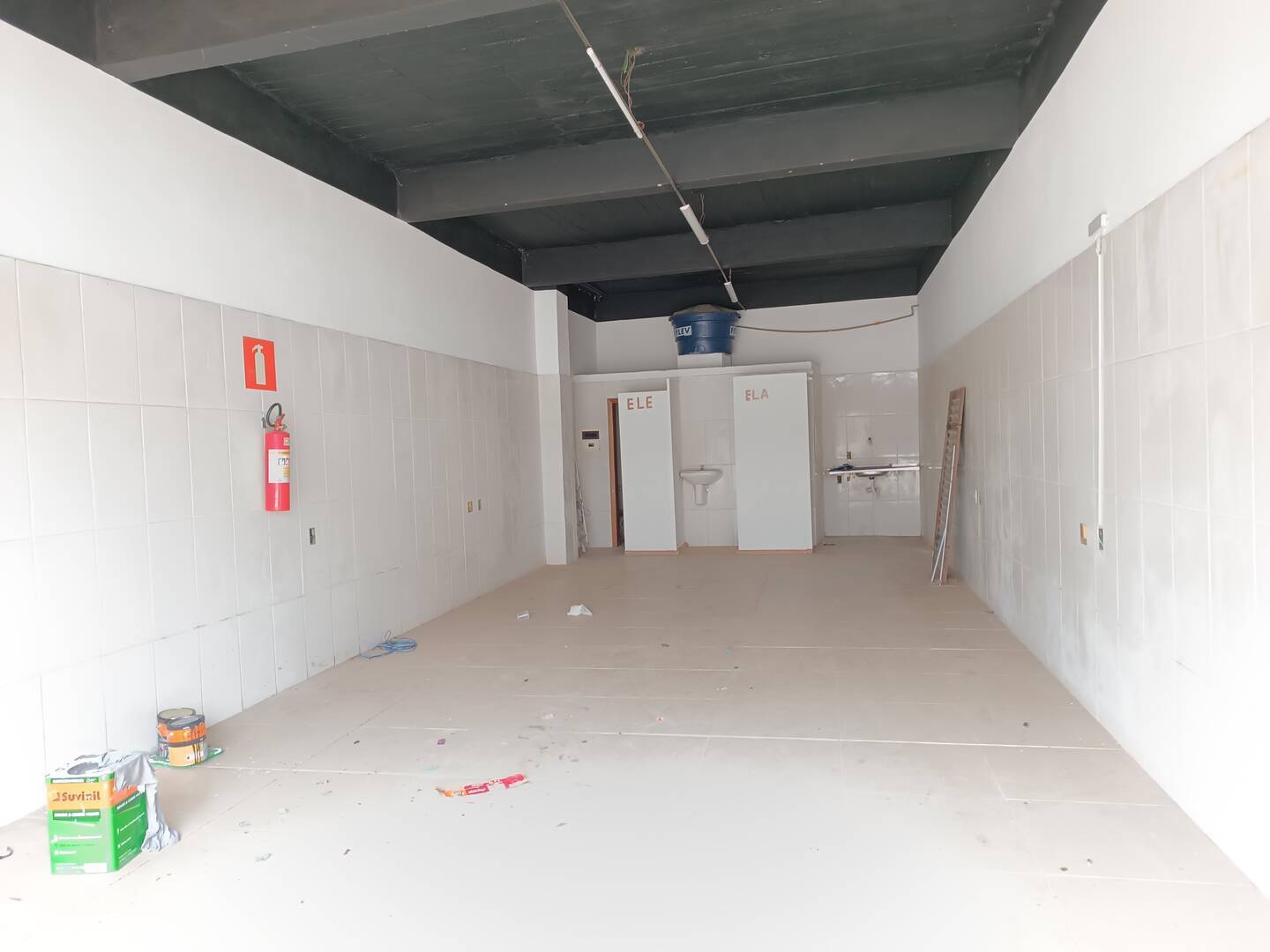 Loja para aluguel no Jardim Santa Rosa: 