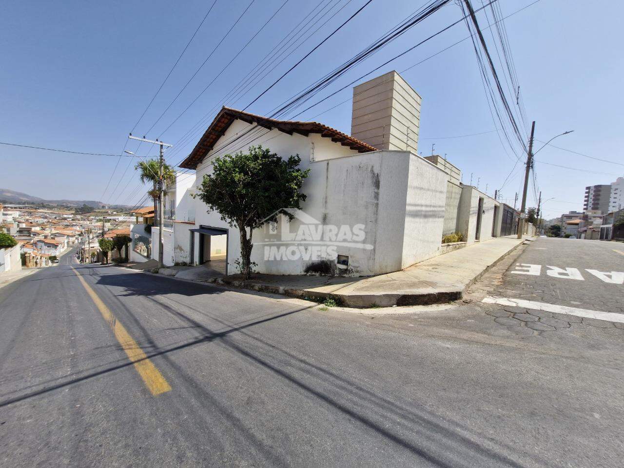 Casa Para Aluguel, 4 Quartos, 1 Suíte, 3 Vagas, Arthur Bernardes - Lavras/mg