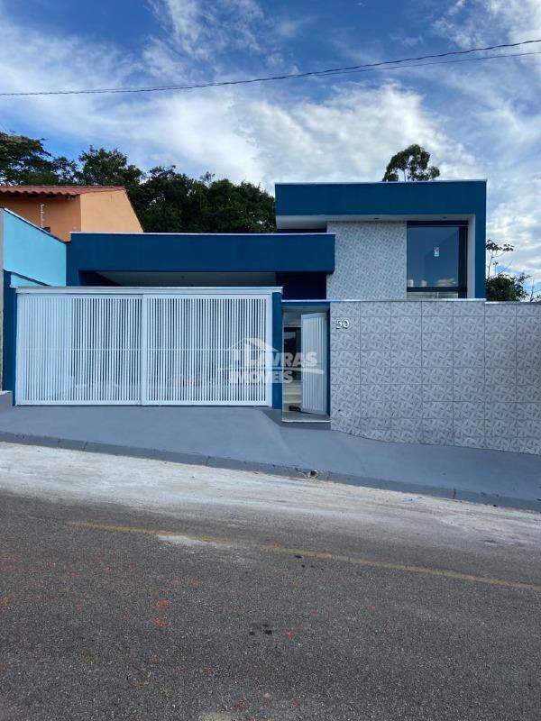 Casa Para Aluguel, 3 Quartos, 1 Suíte, 2 Vagas, Dona Irene - Lavras/mg