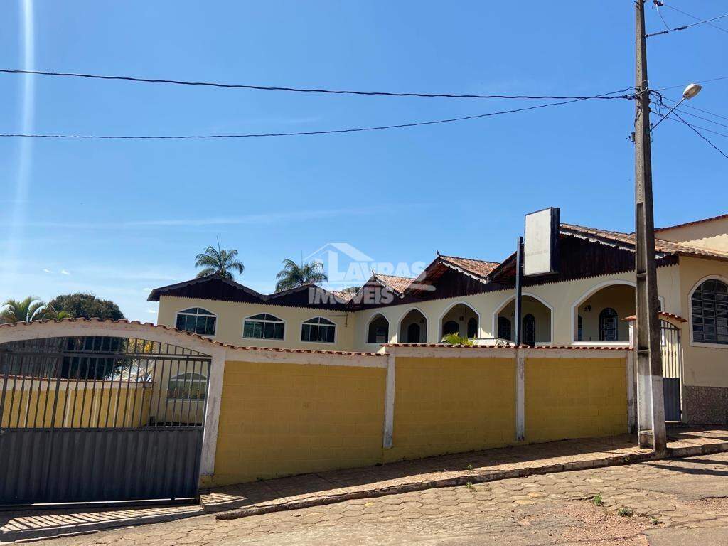 Casa à Venda, 2 Quartos, 8 Suítes, 8 Vagas, Capela Do Saco - Carrancas/mg