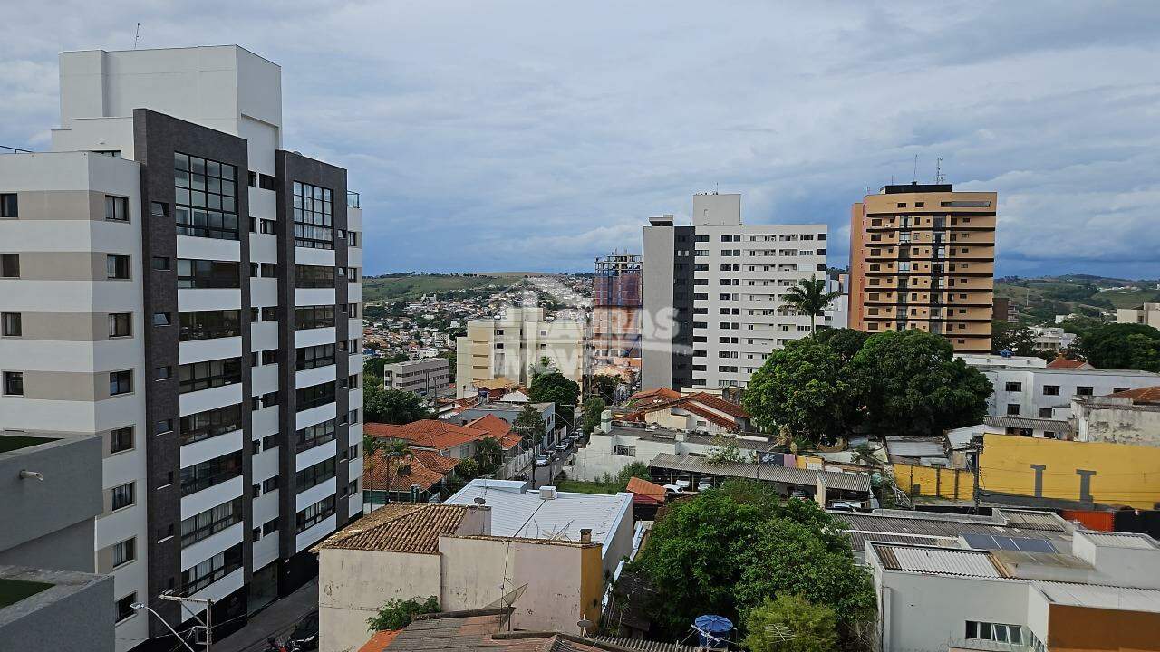 Apartamento à Venda, 2 Quartos, 2 Suítes, Centro - Lavras/mg