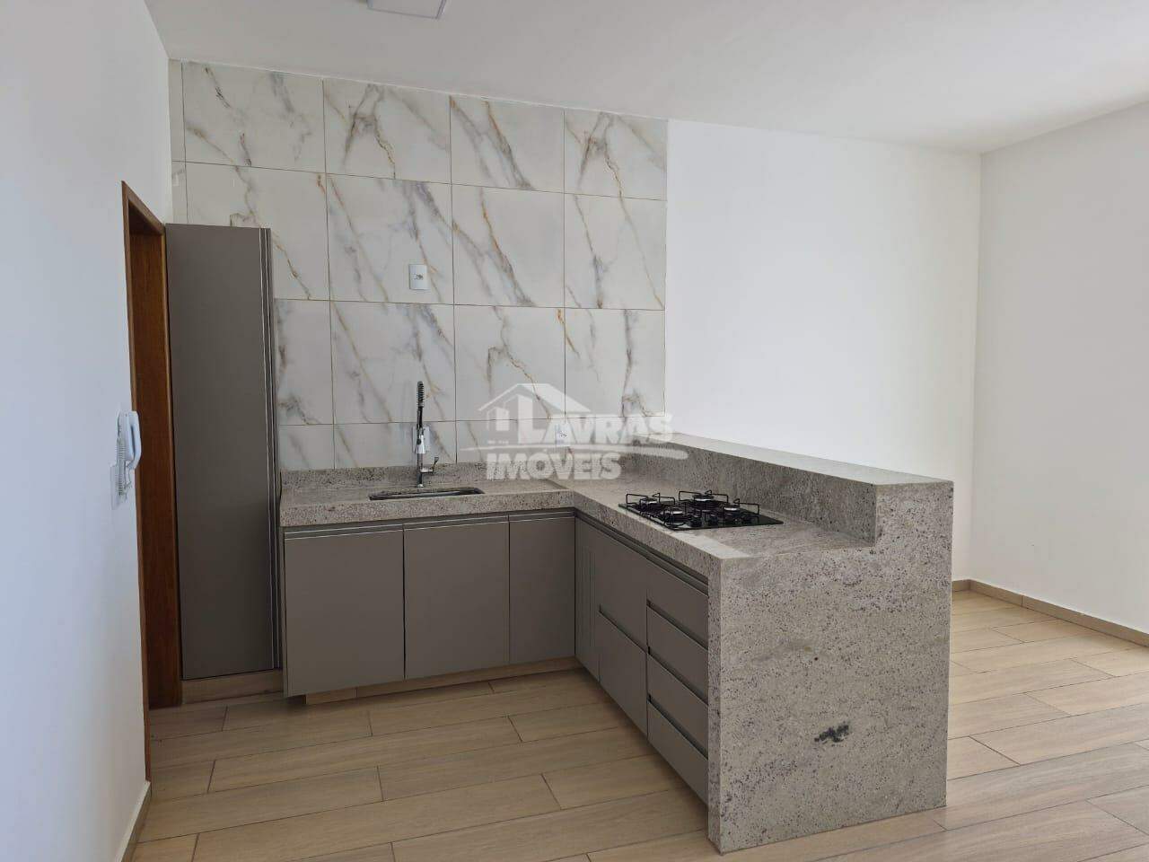 Apartamento De 3 Quartos No Residencial Santana!