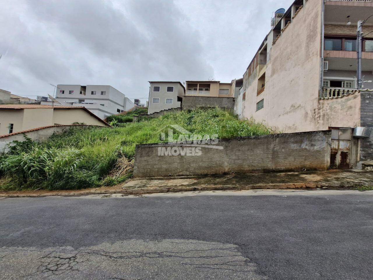 Lote Próximo Do Centro De Lavras!