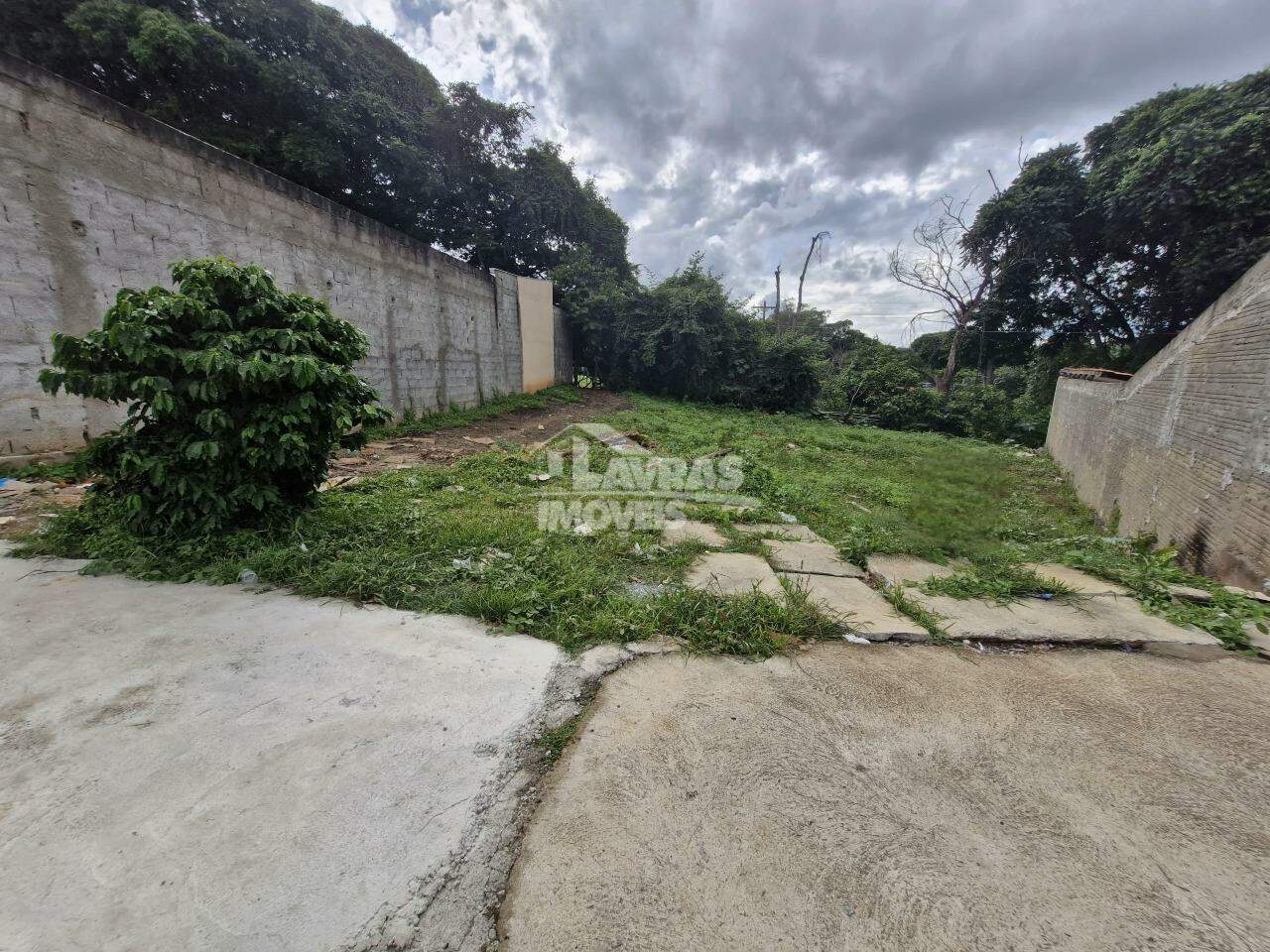 Lote Para Uso Comercial Ou Residencial!