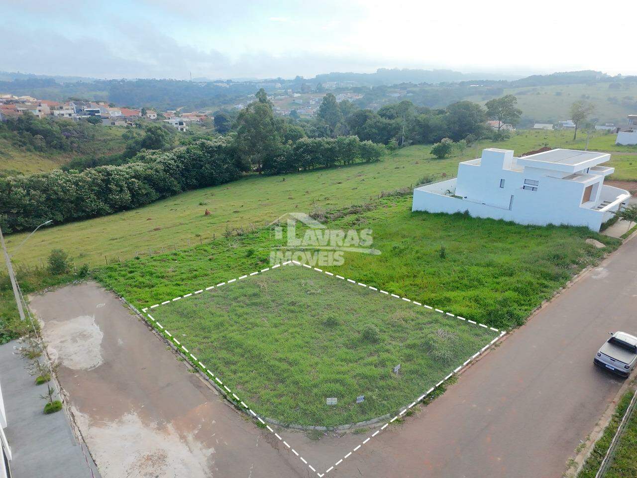 Lote Grande E De Esquina!
