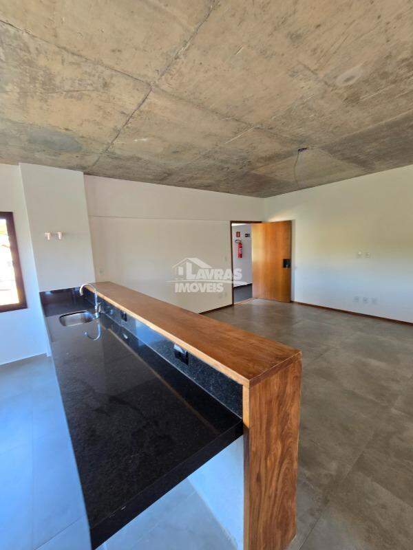 Apartamento à Venda, 3 Quartos, 1 Suíte, 2 Vagas, Centenário - Lavras/mg