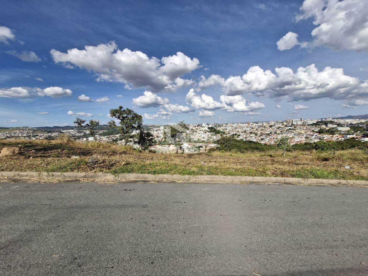 Novo Loteamento Boa Vista, Vizinho Do Campestre!