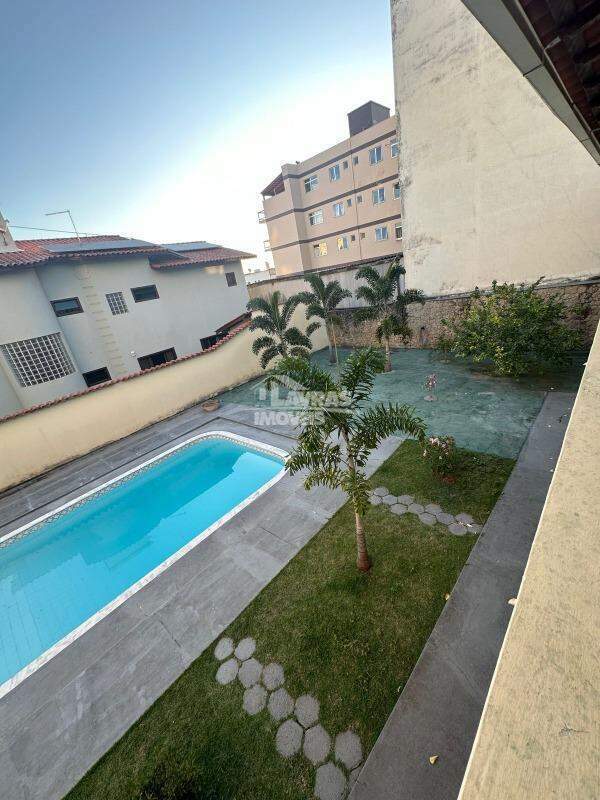 Casa Para Moradia E Investidores