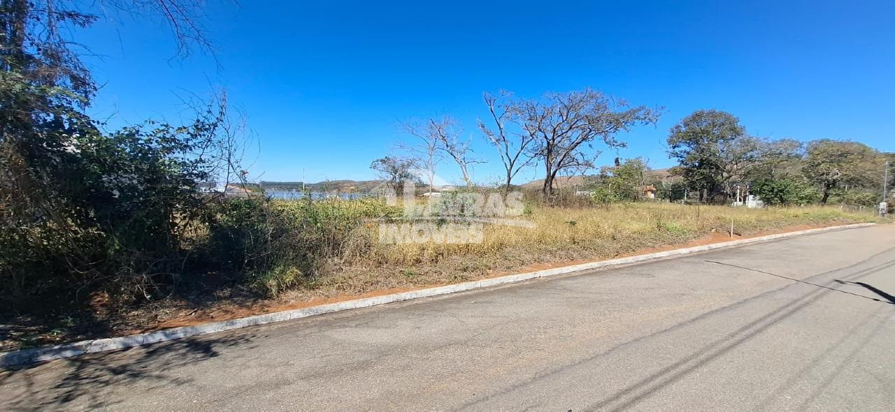 Lote Na Parte Alta Do Condomínio Lagoa Verde!