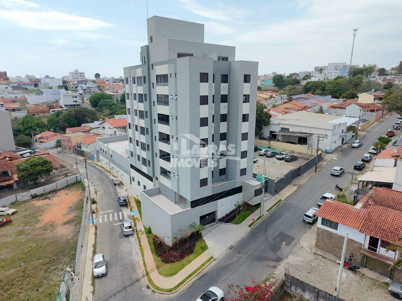 Apartamento Com 3 Quartos Em Região Nobre Do Centenário!
