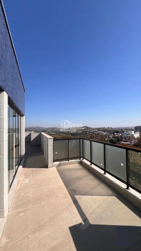 Cobertura à Venda – 3 Quartos (2 Suítes) – Alto Padrão – Vista 360°