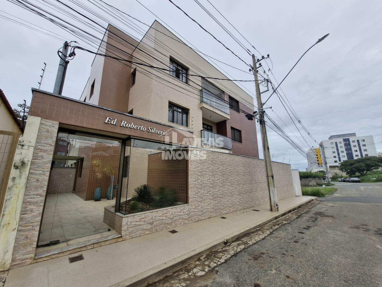 Disponível Em Breve 