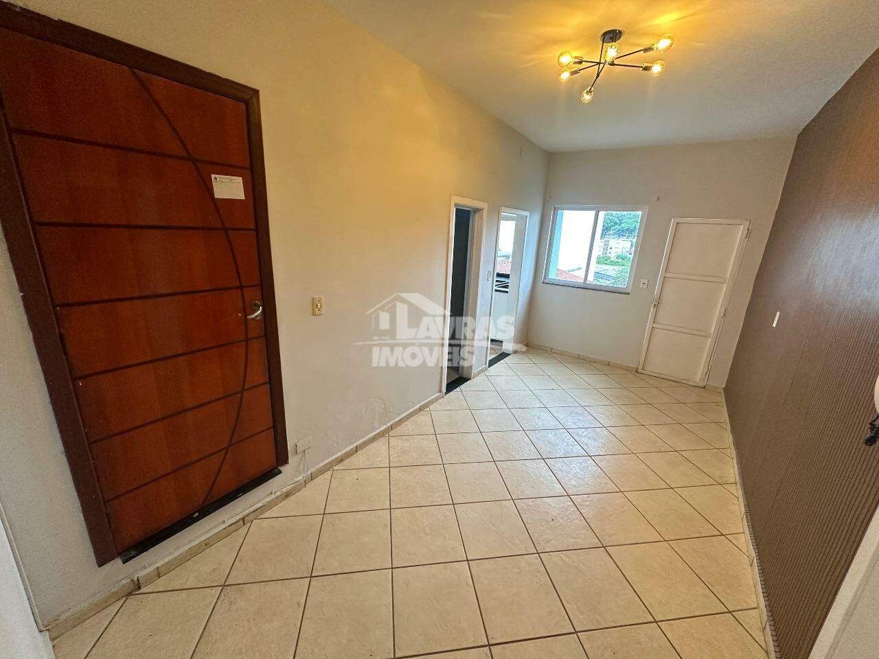 Casa Para Aluguel, 3 Quartos, 1 Suíte, 3 Vagas, Centro - Lavras/mg