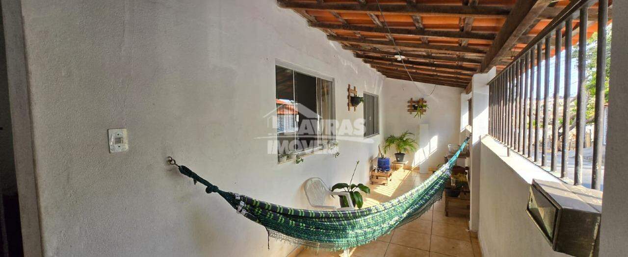 Casa à Venda, 3 Quartos, Vila Alzira - Lavras/mg