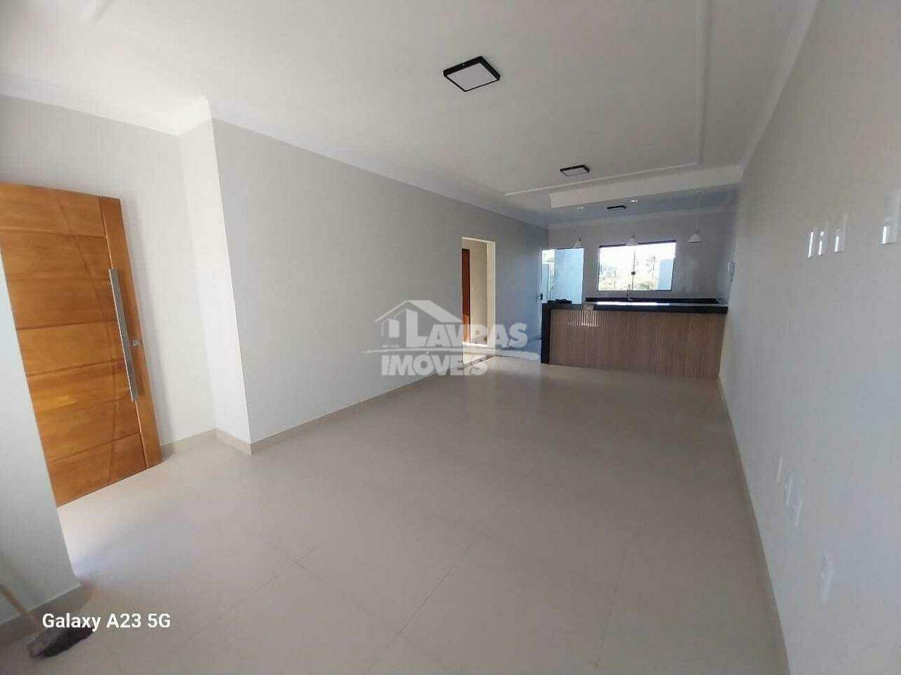 Casa à Venda, 2 Quartos, 1 Suíte, 3 Vagas, Aeroporto - Lavras/mg