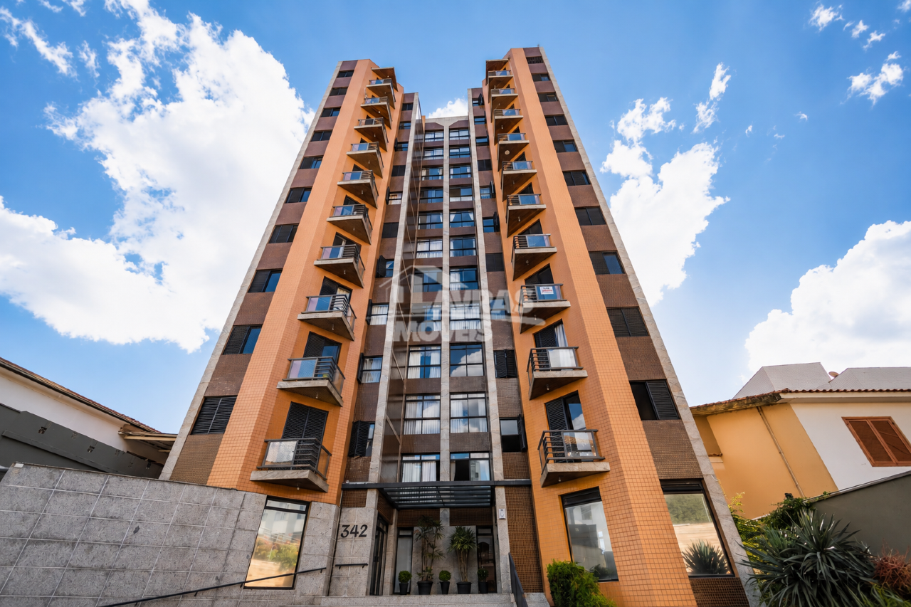 Apartamento à Venda, 3 Quartos, 1 Suíte, 2 Vagas, Centro - Lavras/mg
