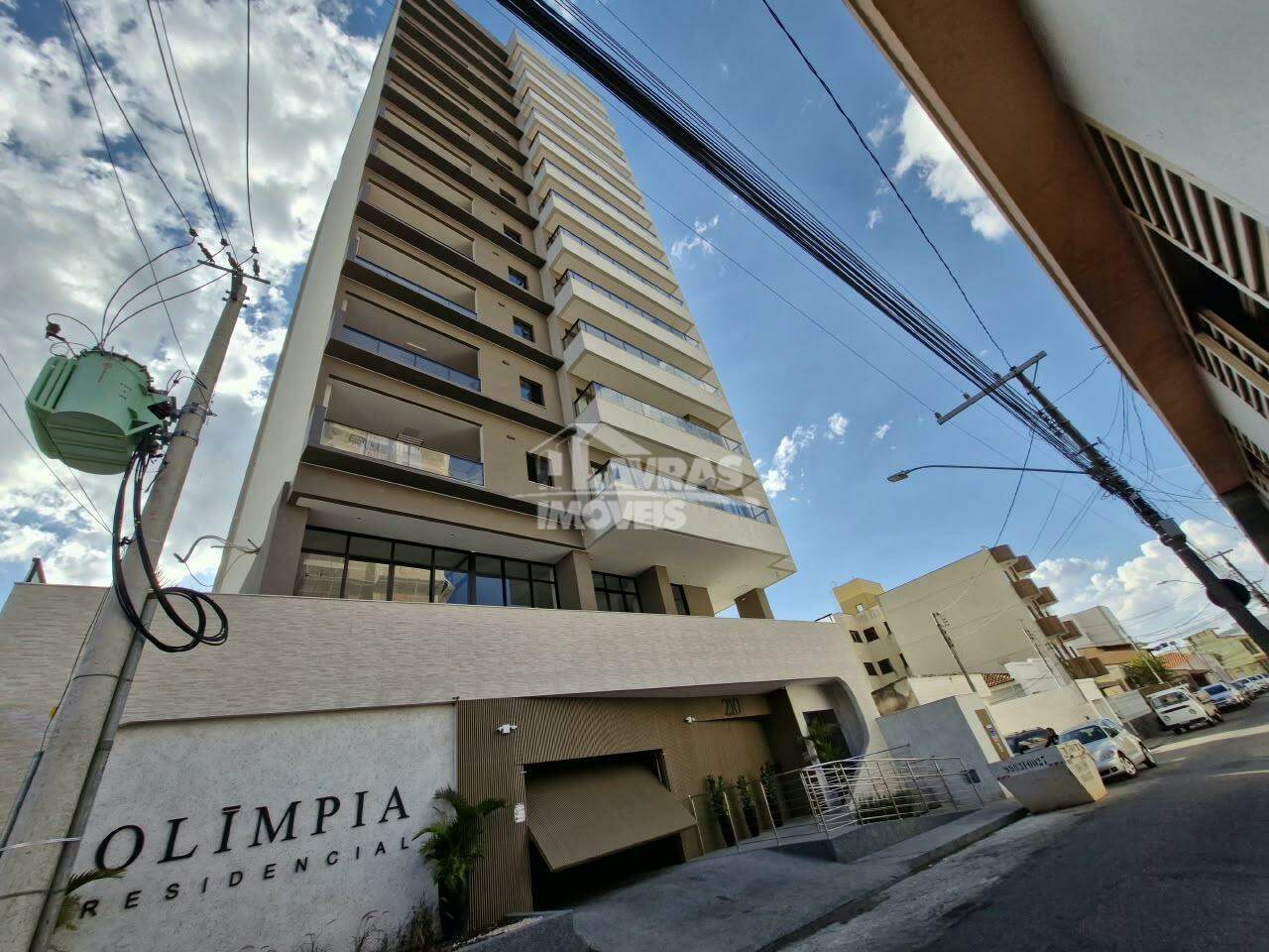 Apartamento Para Aluguel, 2 Quartos, 2 Suítes, Centro - Lavras/mg