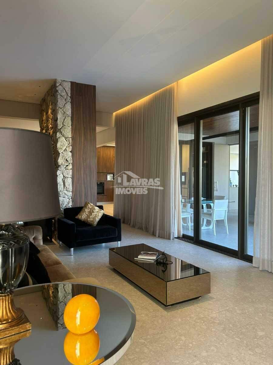 Casa à Venda, 3 Quartos, 3 Suítes, 2 Vagas, Macaia - Bom Sucesso/mg