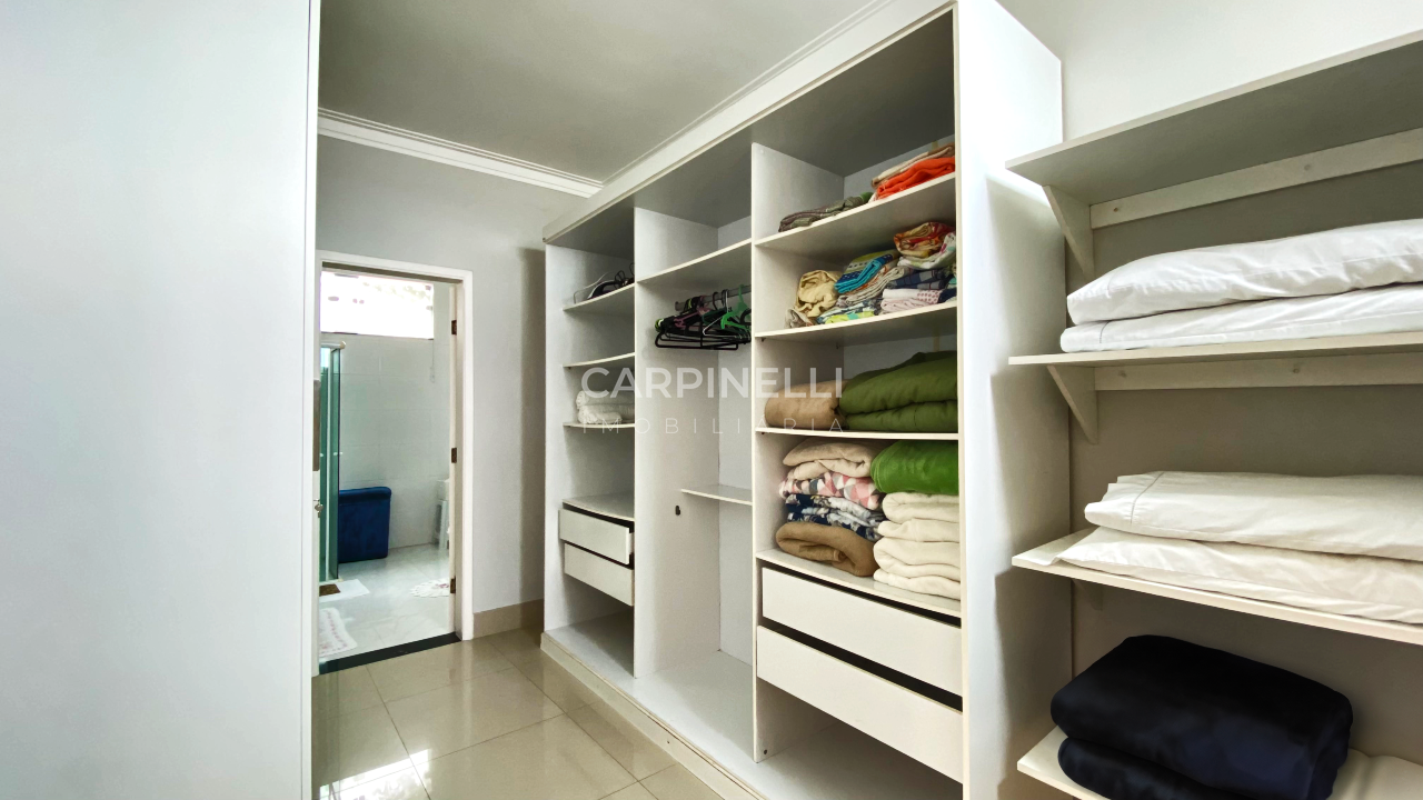 Sobrado à venda no Centro: 