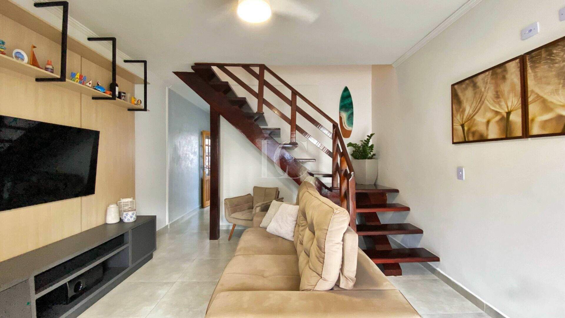 Sobrado à venda no Cibratel: 