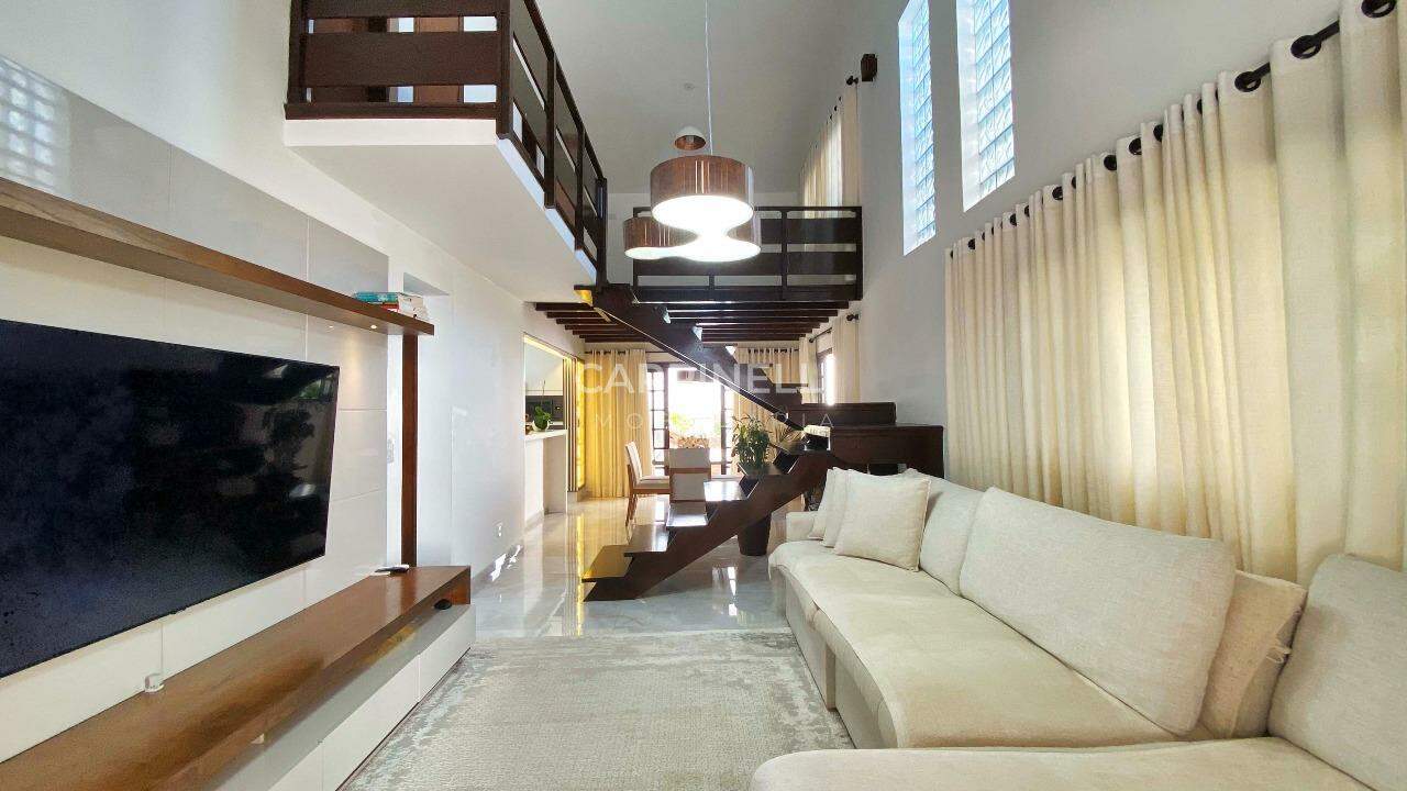 Sobrado à venda no Jardim Iberá: 