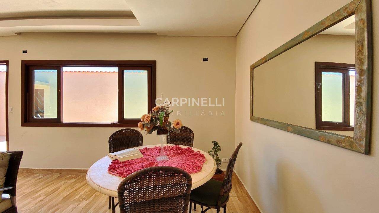 Casa à venda no Satélite: 