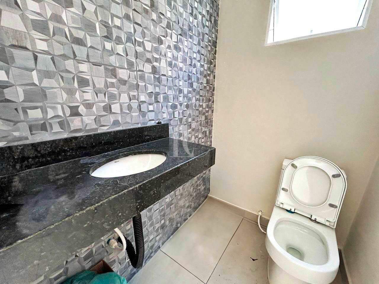 Sobrado à venda no Balneário Gaivota: 