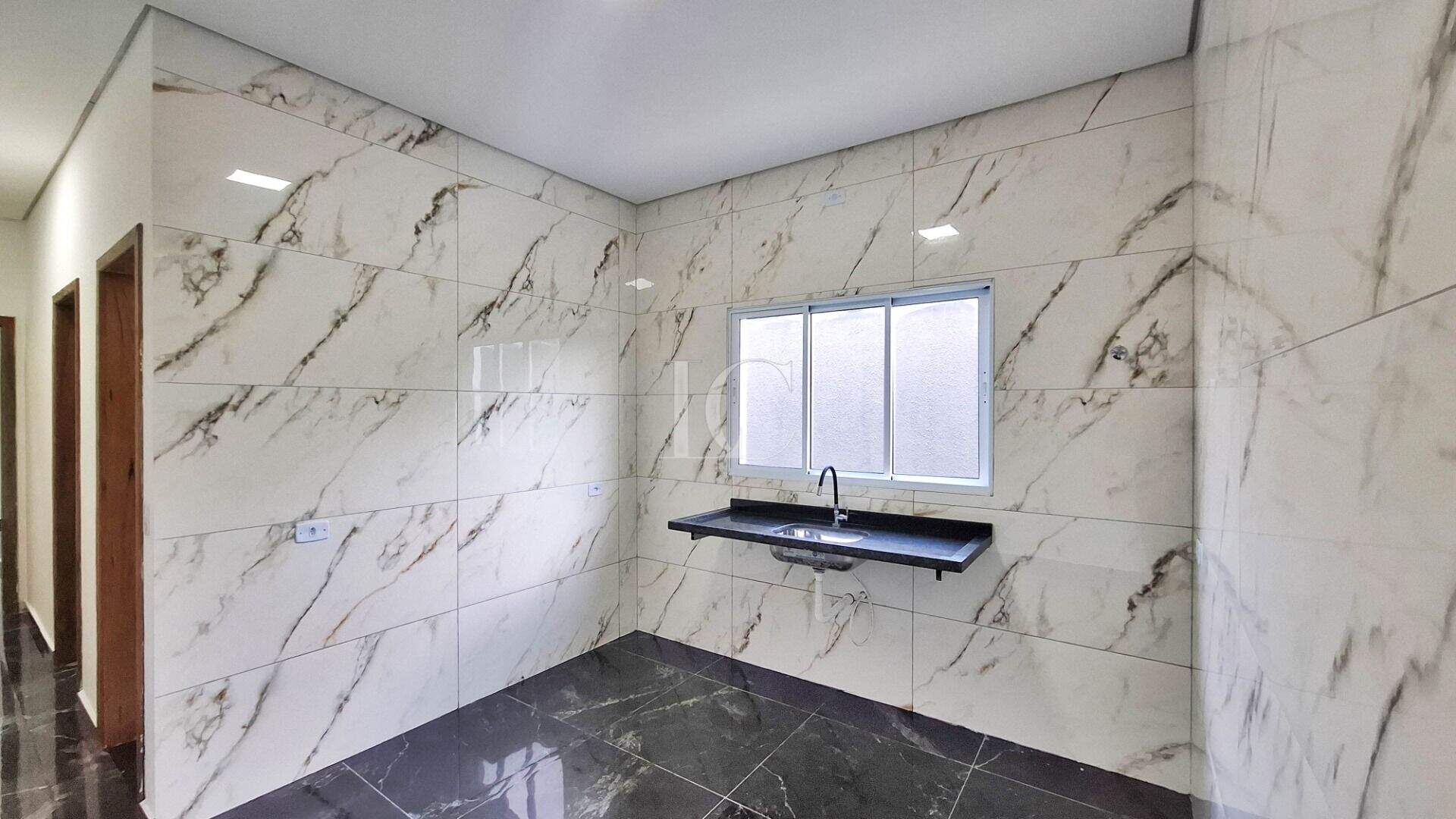 Casa à venda no Jardim Suarão: 