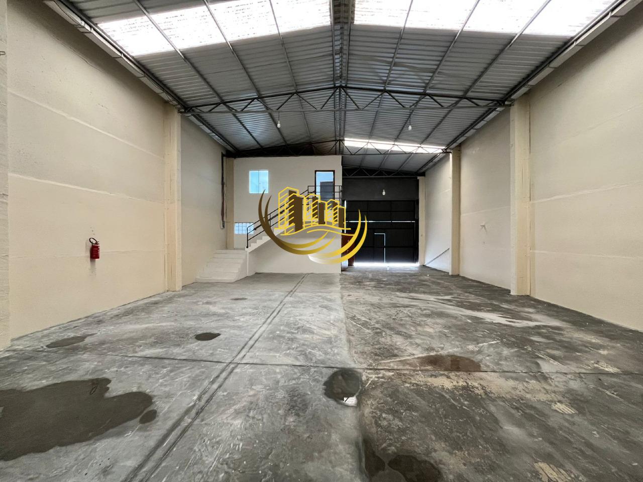 Galpão à venda no Sertão do Maruim: 