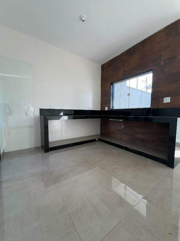Casa à venda no Godofredo Gonçalves: 