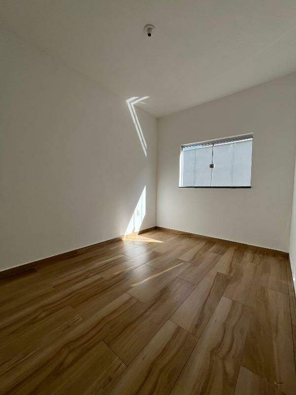 Casa à venda no Godofredo Gonçalves: 