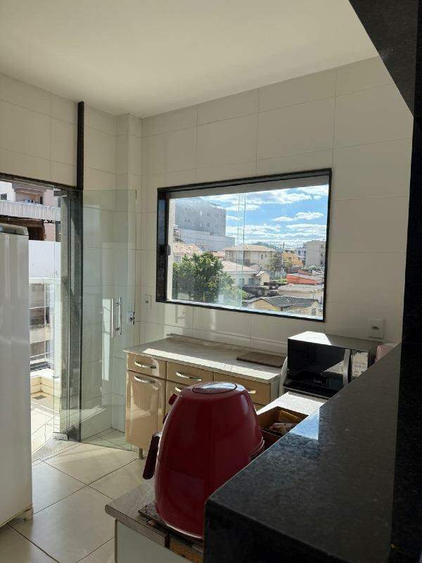 Apartamento à venda no Graças: 