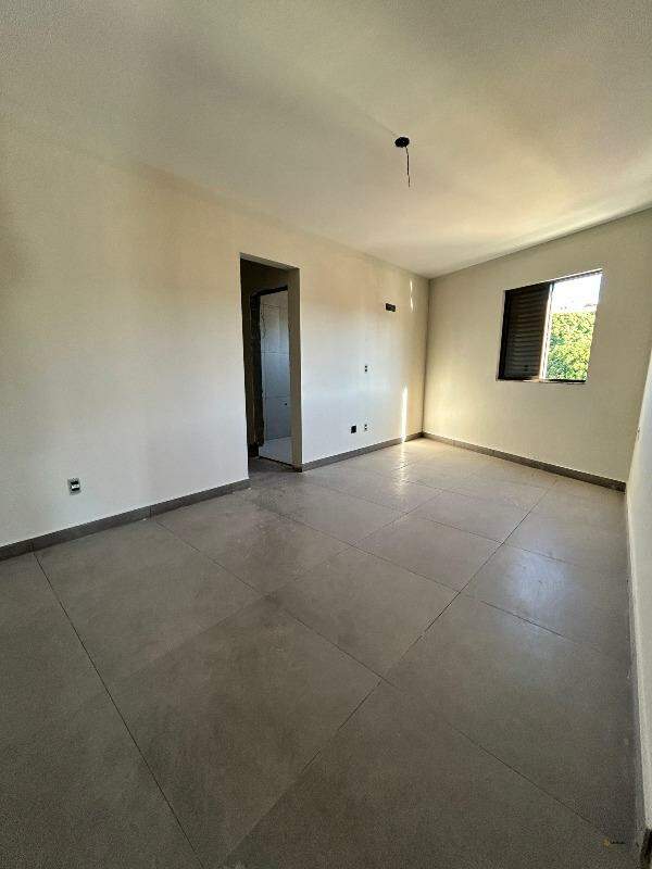 Apartamento à venda no Cerqueira Lima: 