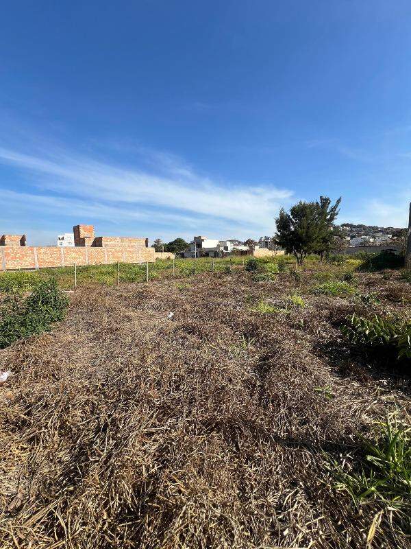Lote à venda no Loteamento Aurora Village: 