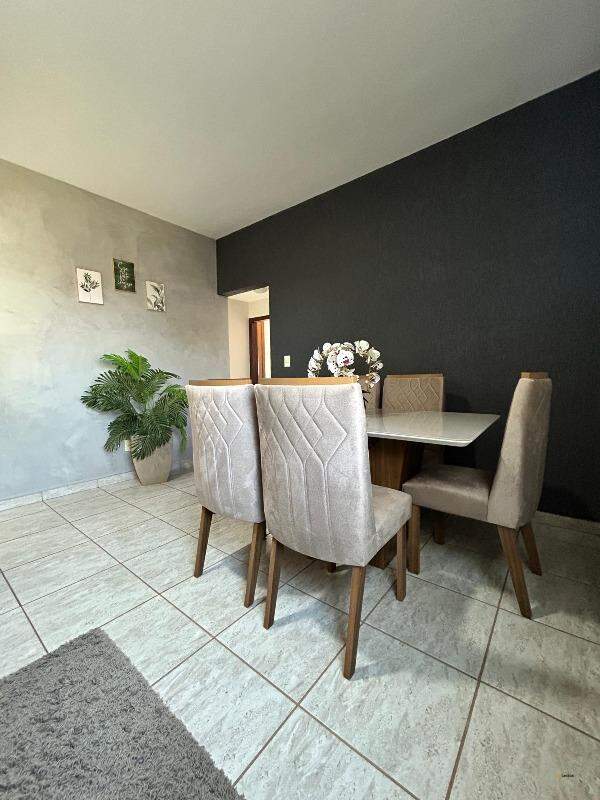 Apartamento à venda no Aeroporto: 