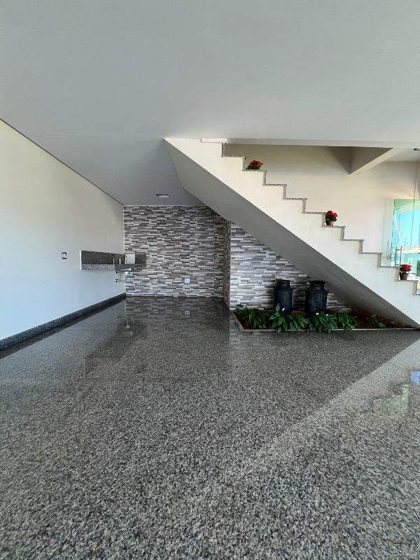 Casa à venda no Barragem Benfica: 
