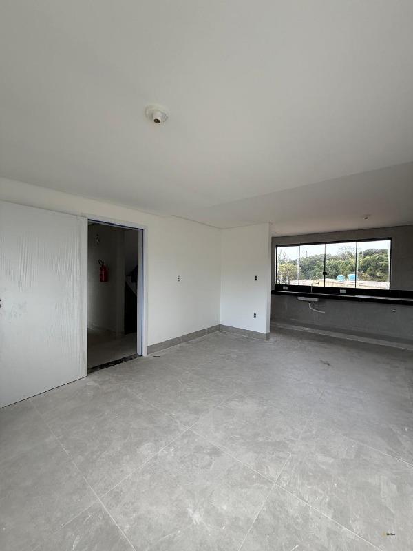 Apartamento à venda no Alaíta: 