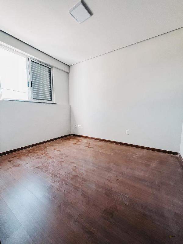 Apartamento à venda no Padre Eustaquio: 