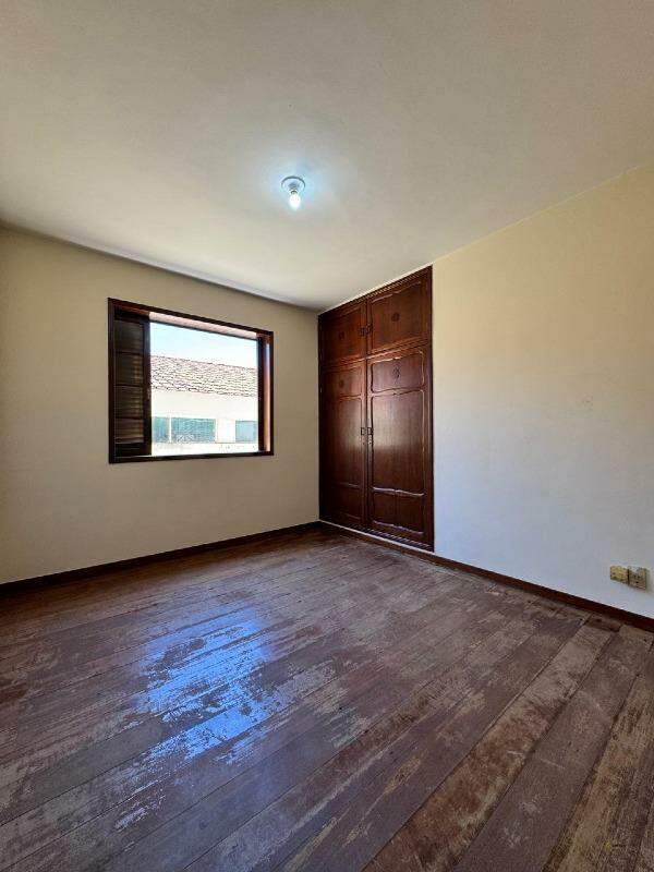 Casa à venda no Cerqueira Lima: 