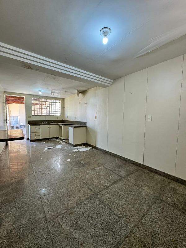 Casa à venda no Cerqueira Lima: 