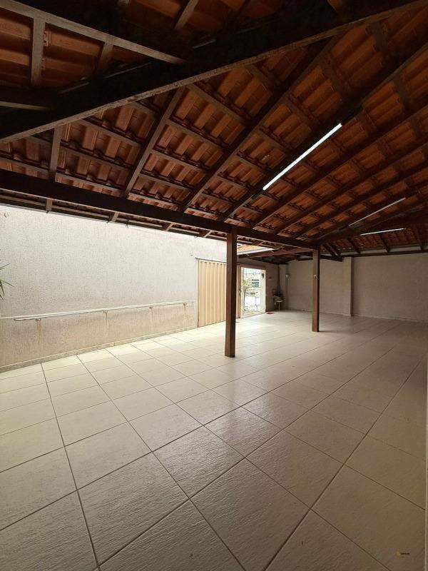 Casa à venda no Cerqueira Lima: 