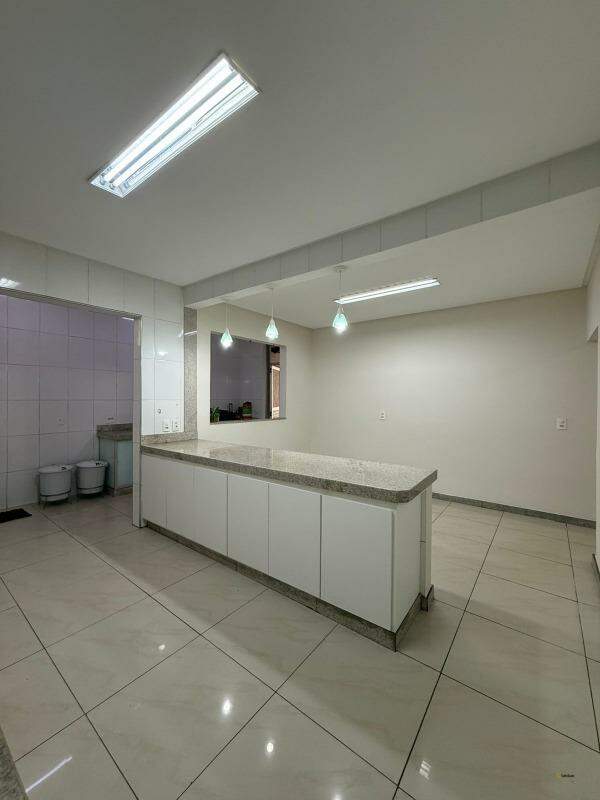 Casa à venda no Cerqueira Lima: 