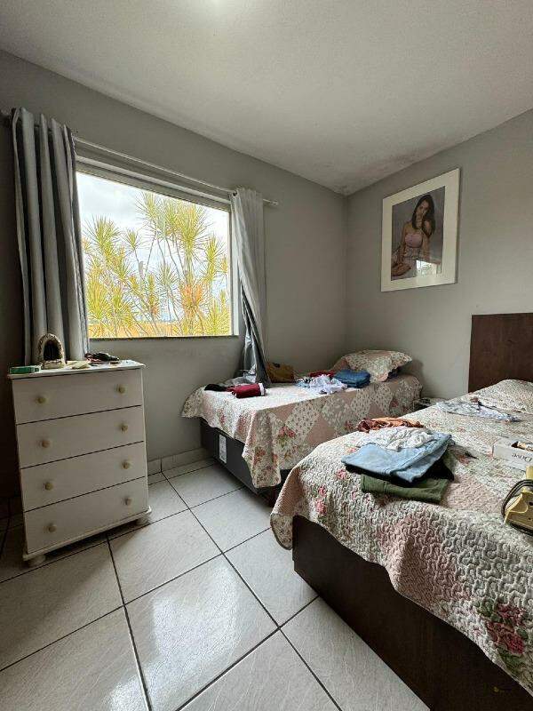 Casa à venda no Garcias: 