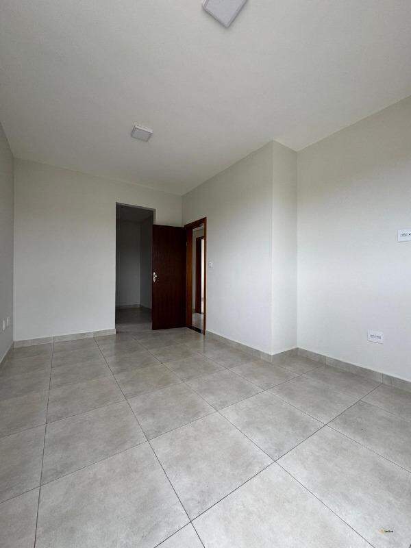 Apartamento à venda no Tropical: 