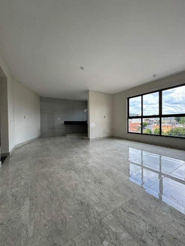 Apartamento à venda no Cerqueira Lima: 