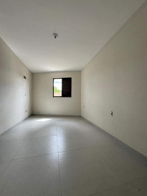Apartamento à venda no Cerqueira Lima: 