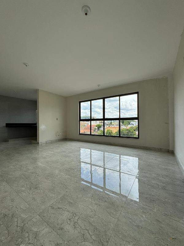 Apartamento à venda no Cerqueira Lima: 